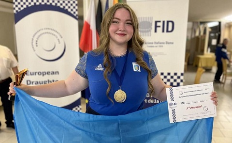 Каменчанка Вера Попруга стала двукратной  чемпионкой Европы по международным шашкам Днепродзержинск