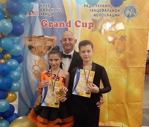 Каменские танцоры стали призёрами всеукраинских соревнований Днепродзержинск