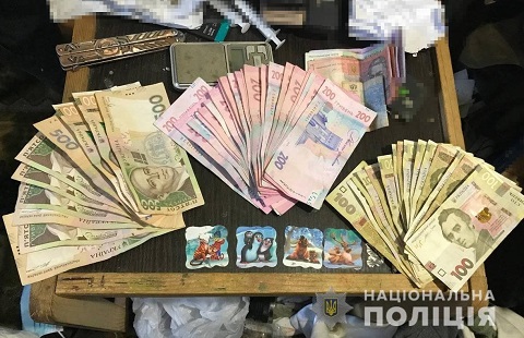 В г. Каменское провели задержание наркосбытчиков Днепродзержинск