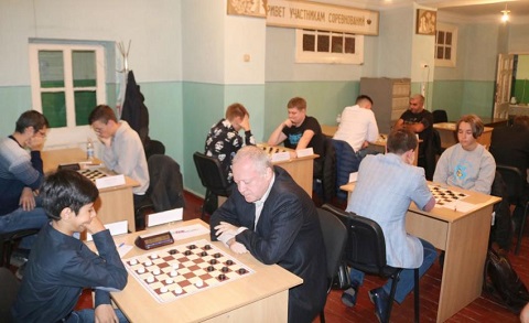 Каменские шашисты успешно выступили на чемпионате Украины Днепродзержинск