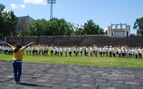 Для школьников г. Каменское проводят открытые уроки футбола Днепродзержинск
