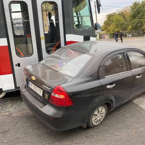 В Каменском авария с участием трамвая Днепродзержинск