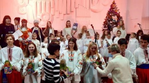 В Каменском прошёл ІІІ Городской фестиваль «Рождественская звезда» Днепродзержинск