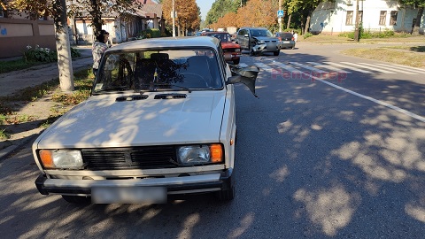 В результате ДТП в Каменском у автомобиля оторвало крыло Днепродзержинск