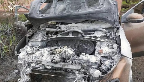 В Каменском спасатели дважды выезжали на тушение автомобилей Днепродзержинск