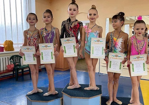 В г. Каменское провели чемпионат по художественной гимнастике Днепродзержинск