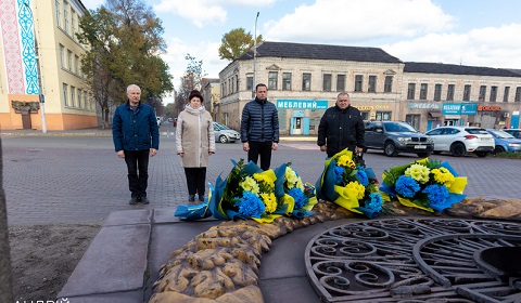 В Каменском провели памятные мероприятия ко Дню освобождения города Днепродзержинск