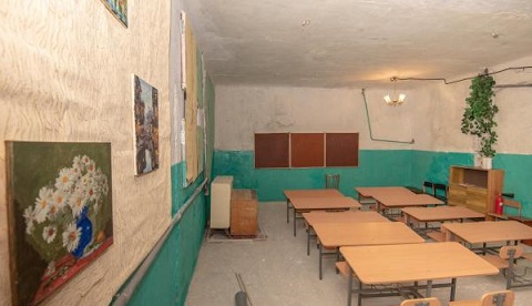 В Каменских учреждениях образования обустраивают укрытия и бомбоубежища Днепродзержинск